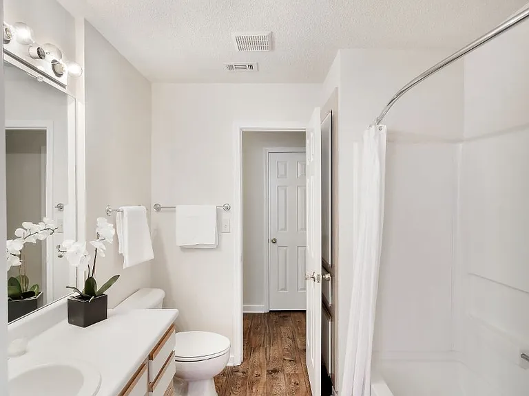 The Reserve at Woodchase — Photo 12