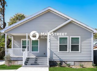 3733 Vineyard Dr, Dallas, TX 75212