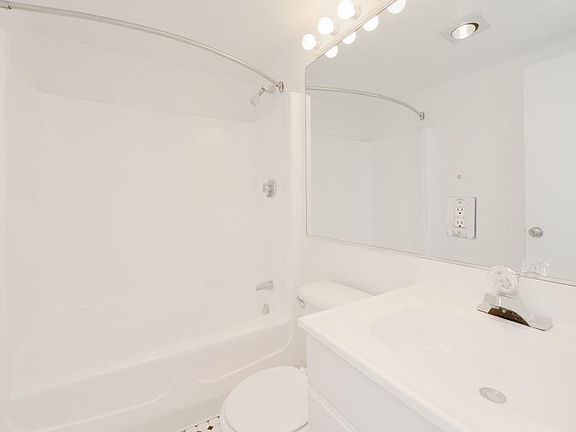 2nd image of 262 Fruit Hill Ave #1