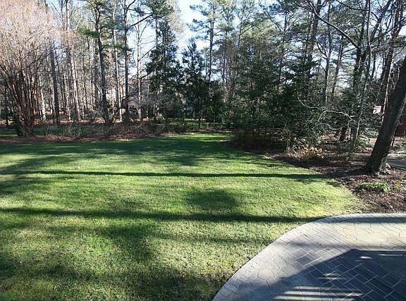 2nd image of 33 Runswick Dr