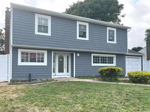 52 Orient Avenue, Brentwood, NY 11717