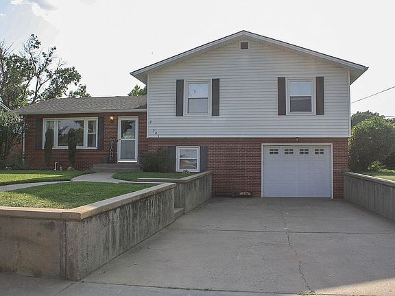 3rd image of 501 Iowa Ave