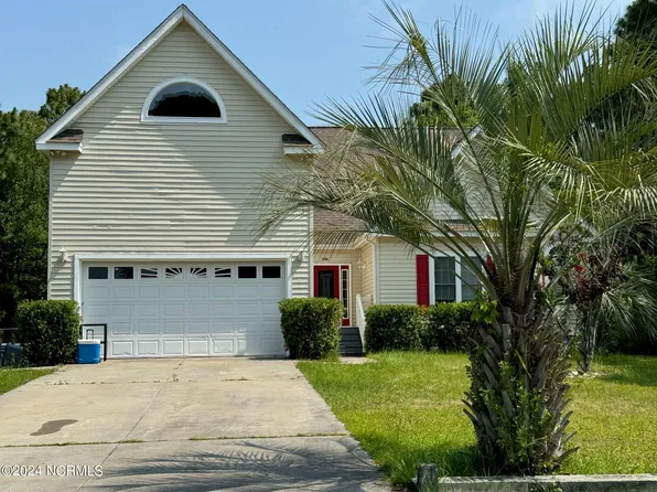 3773 Heron Circle, Southport, NC 28461