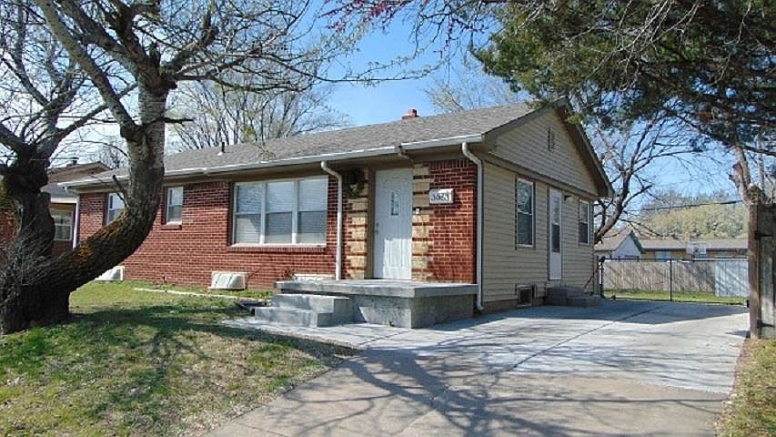 1st image of 3063 S Glenn Ave