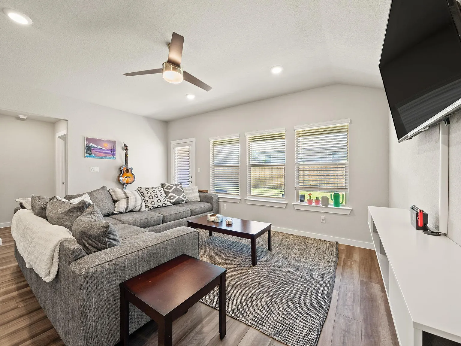 1117 Tipton St — Photo 3