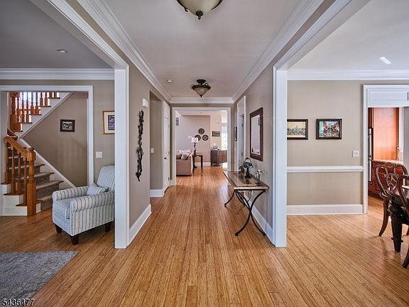 5th image of 1329 Park St