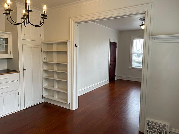 3rd image of 917 Highland Ave Unit 3