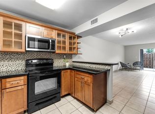 The Seasons Villas, Miami, FL 33193