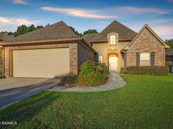 105 Dogleg Dr, Broussard, LA 70518