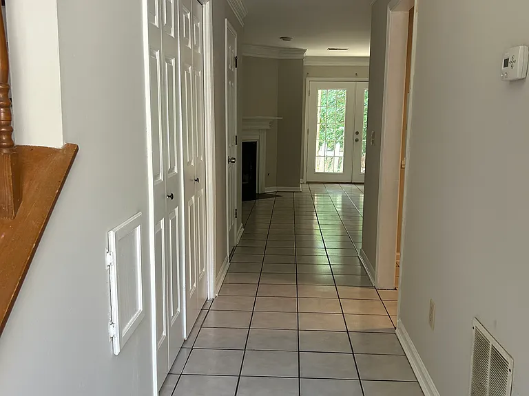 685 Coventry Township Ln — Photo 2