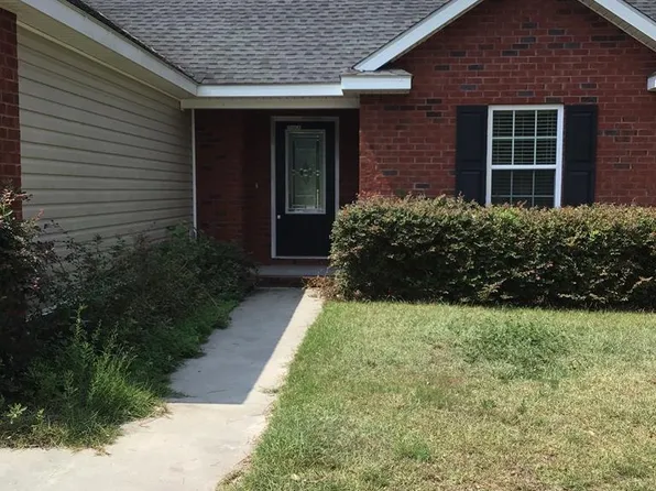 110 Poplar Rd NE, Ludowici, GA 31316