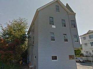 51 Fulton St, Fall River, MA 02720