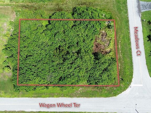 3rd image of 436 Wagon Wheel Ter