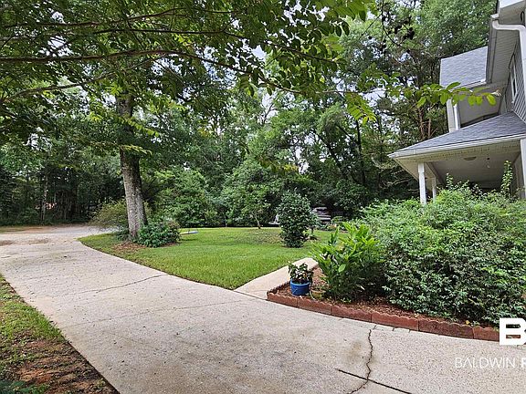 2nd image of 361 Shepherd Ct