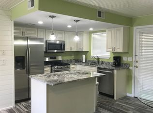 209 Robin Ln, Panama City Beach, FL 32407