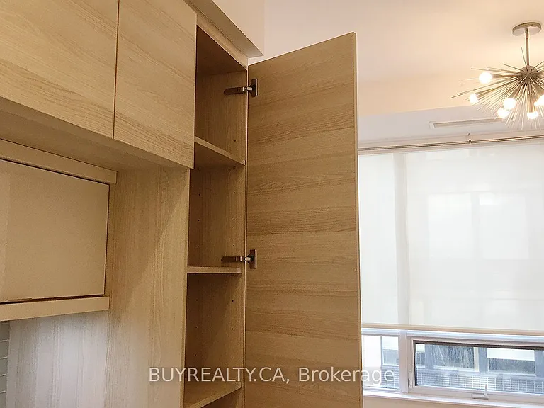 88 Scott St #601 — Photo 10
