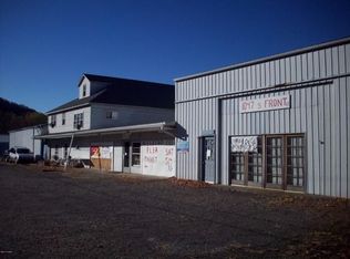 1047 S Front St, Sunbury, PA 17801