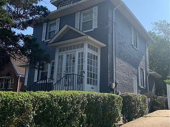 3rd image of 1046 Victory Blvd
