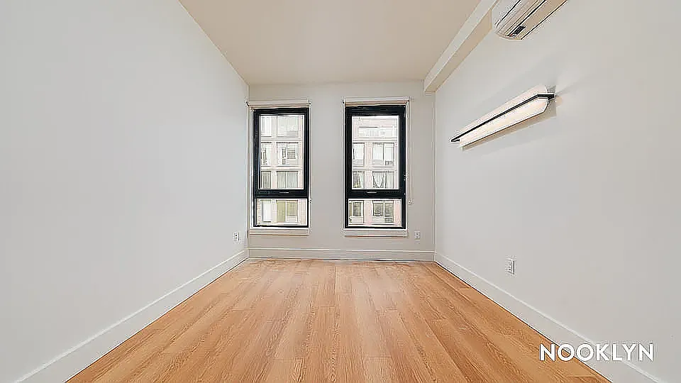 130 Hope Street — Photo 3