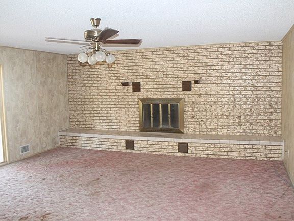 5th image of 807 N Plaza Ave