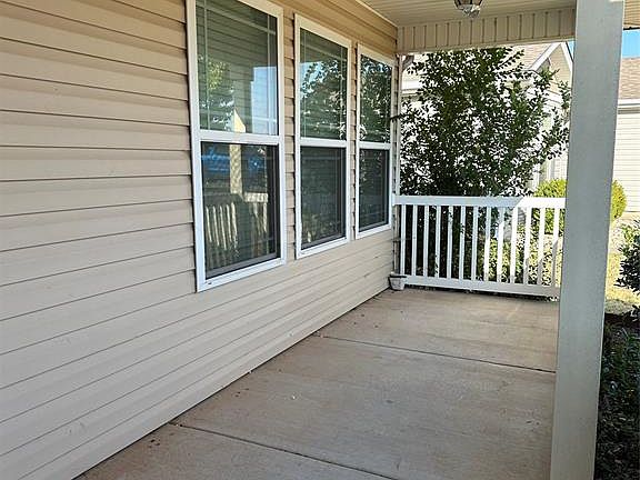 2nd image of 15241 Stillwind Dr