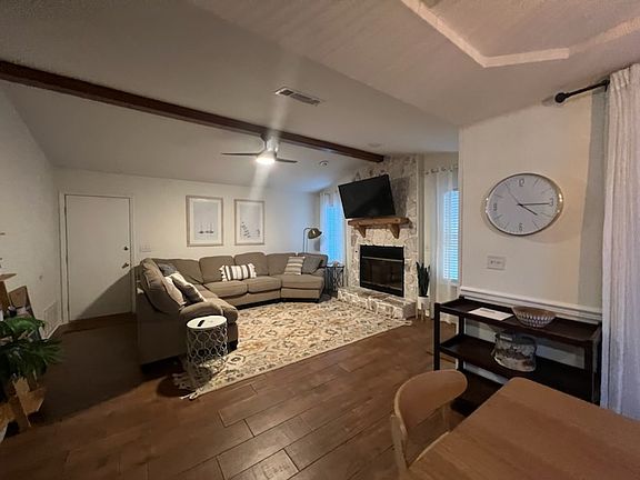 5th image of 202 Alonzo Ct #202