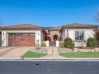 1842 E Buena Salud Way, Fresno, CA, 93730