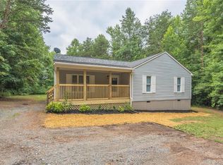 1648 Willow Brook Rd, Bumpass, VA 23024