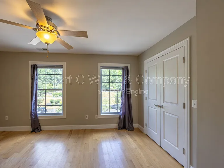 28 Armstrong Rd #C21 — Photo 21