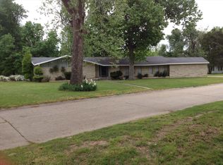 400 N Everett St, Kennett, MO 63857