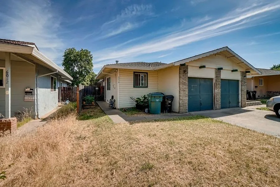 6008 Bourbon Dr photo 1