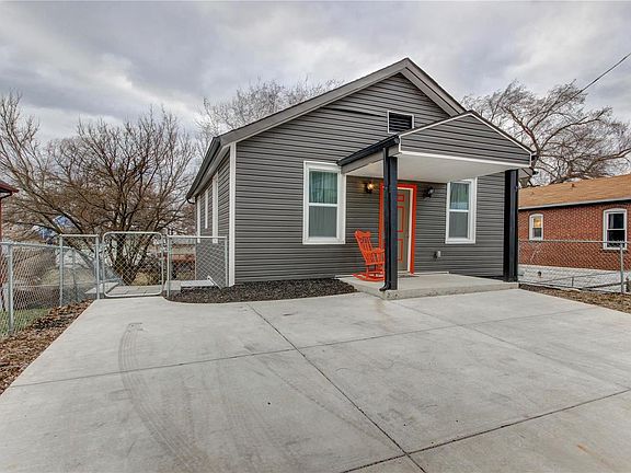 3rd image of 721 Dammert Ave