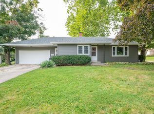 1201 S 8th Ave E, Newton, IA 50208
