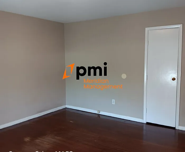 2218 N Edmondson Ave — Photo 10