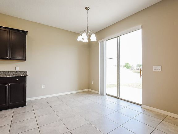 5th image of 1880 Cayman Cove Cir