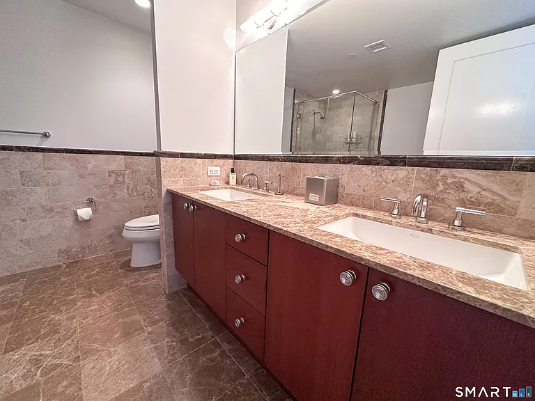 1 Broad St #12B — Photo 5