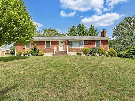 2nd image of 4505 Biltmore Dr NW