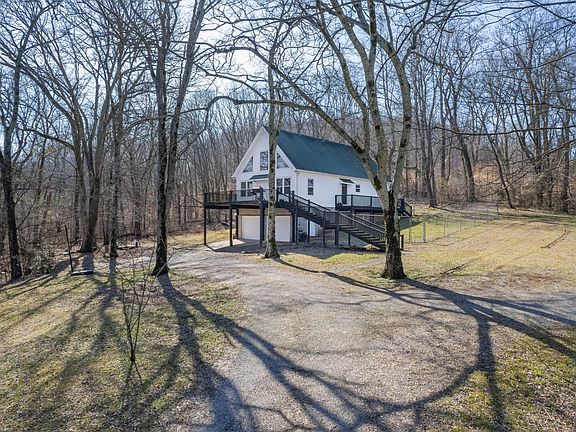 2nd image of 3420 Clear Creek Rd