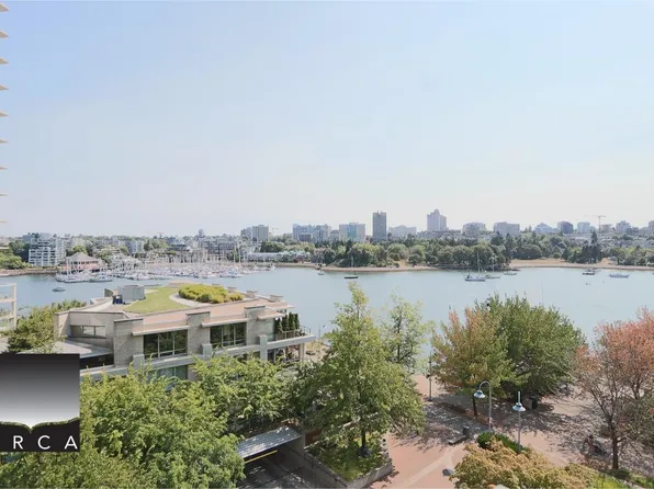 1383 Marinaside Cres #706, Vancouver, BC V6Z 2W9