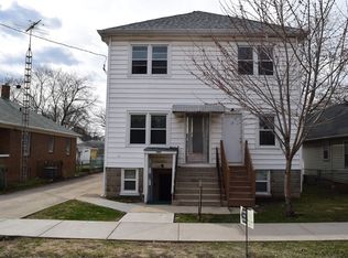 203 Stillwell Ave APT 3, Rockdale, IL