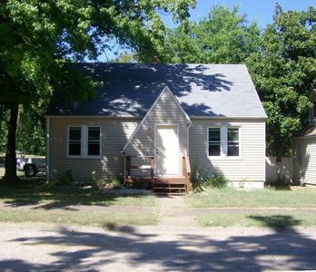 124 W Allmon St, Salem, IL, 62881