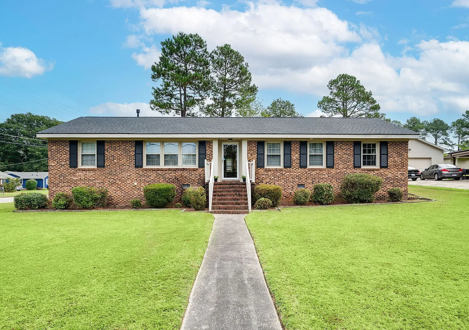 2508 Canal Drive — Photo 1