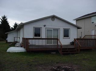 110 S Razor Clam Dr SW, Ocean Shores, WA 98569