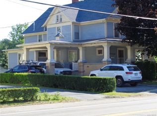 6188 East Ave, Newfane, NY 14108