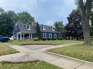 818 E Maple St, Mt Pleasant, MI 48858