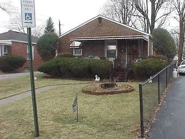 1738 King Ave photo 1