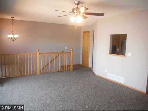 5th image of 18364 English Ave