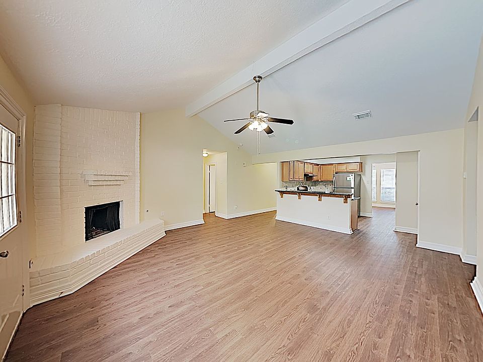 9422 Chartermoss Cir, Houston, TX 77070 | Zillow