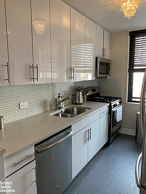 Rented by Brown Harris Stevens | media 5