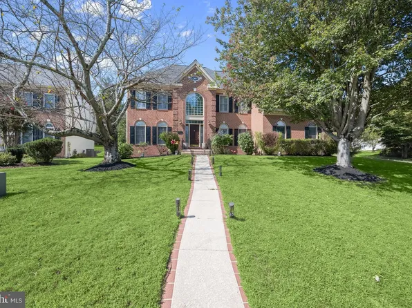 18306 Paradise Cove Ter, Olney, MD 20832
